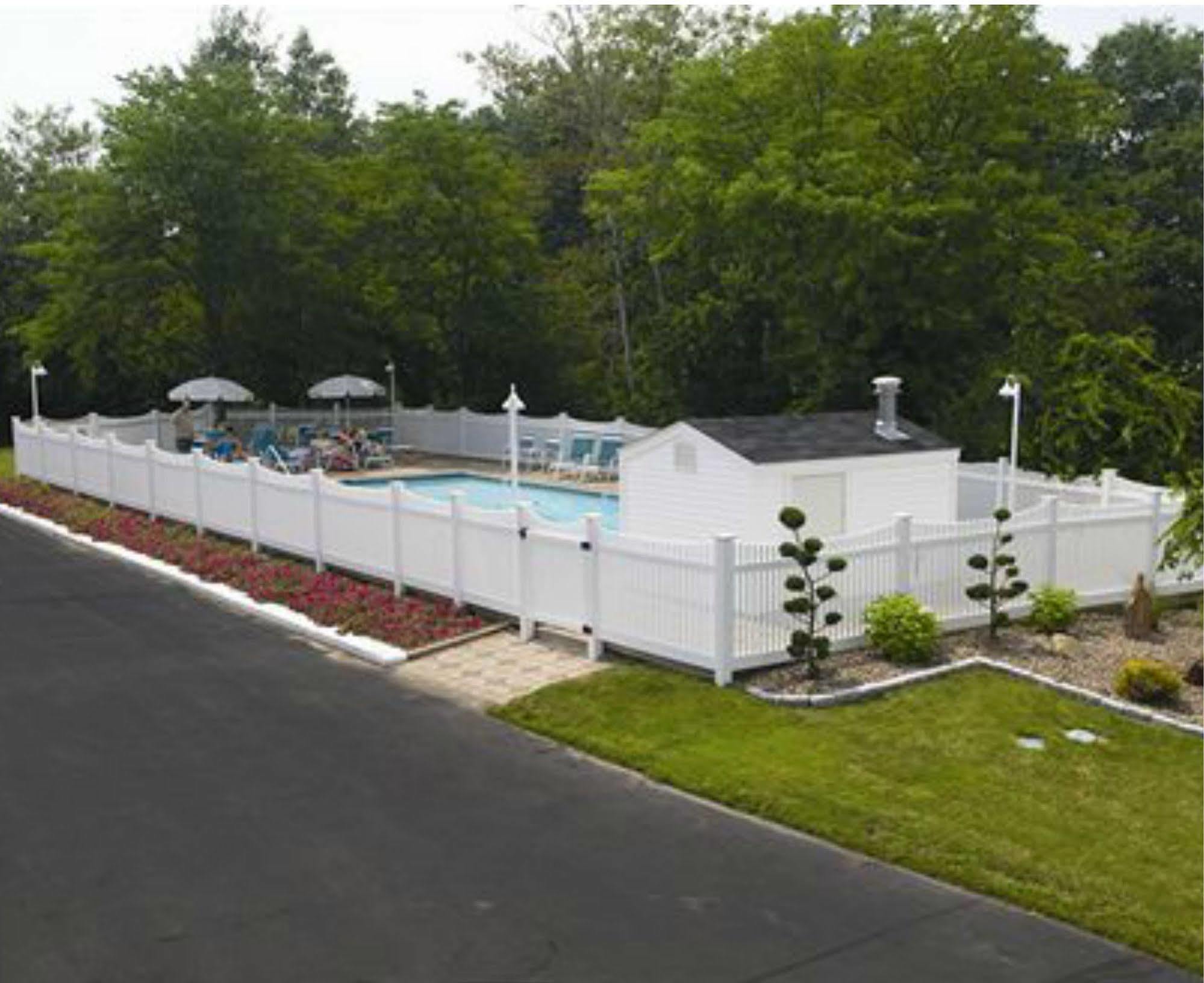 Coachman Inn Kittery Bagian luar foto