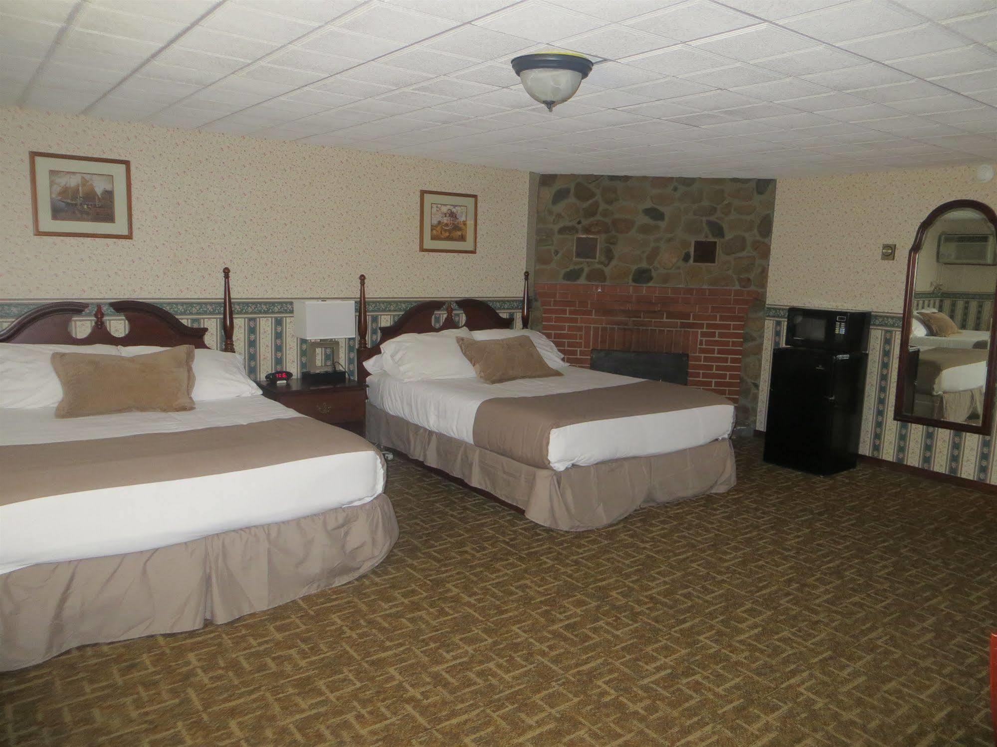 Coachman Inn Kittery Bagian luar foto